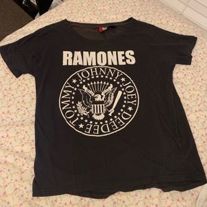 Oversized Graphic Tee